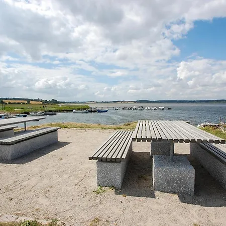 Feriehus Lovely In With Kitchen