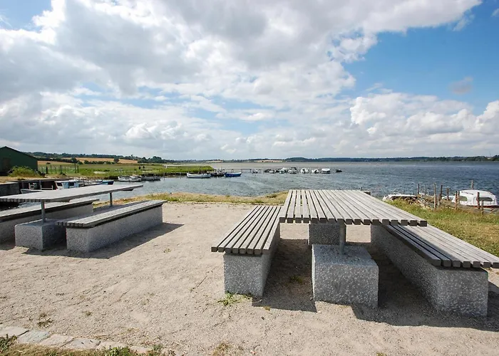 Feriehus Lovely In With Kitchen