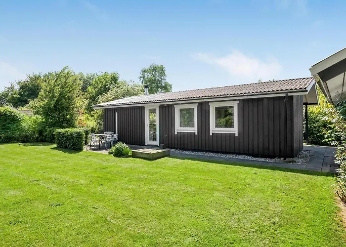 Feriehus Lovely In With Kitchen